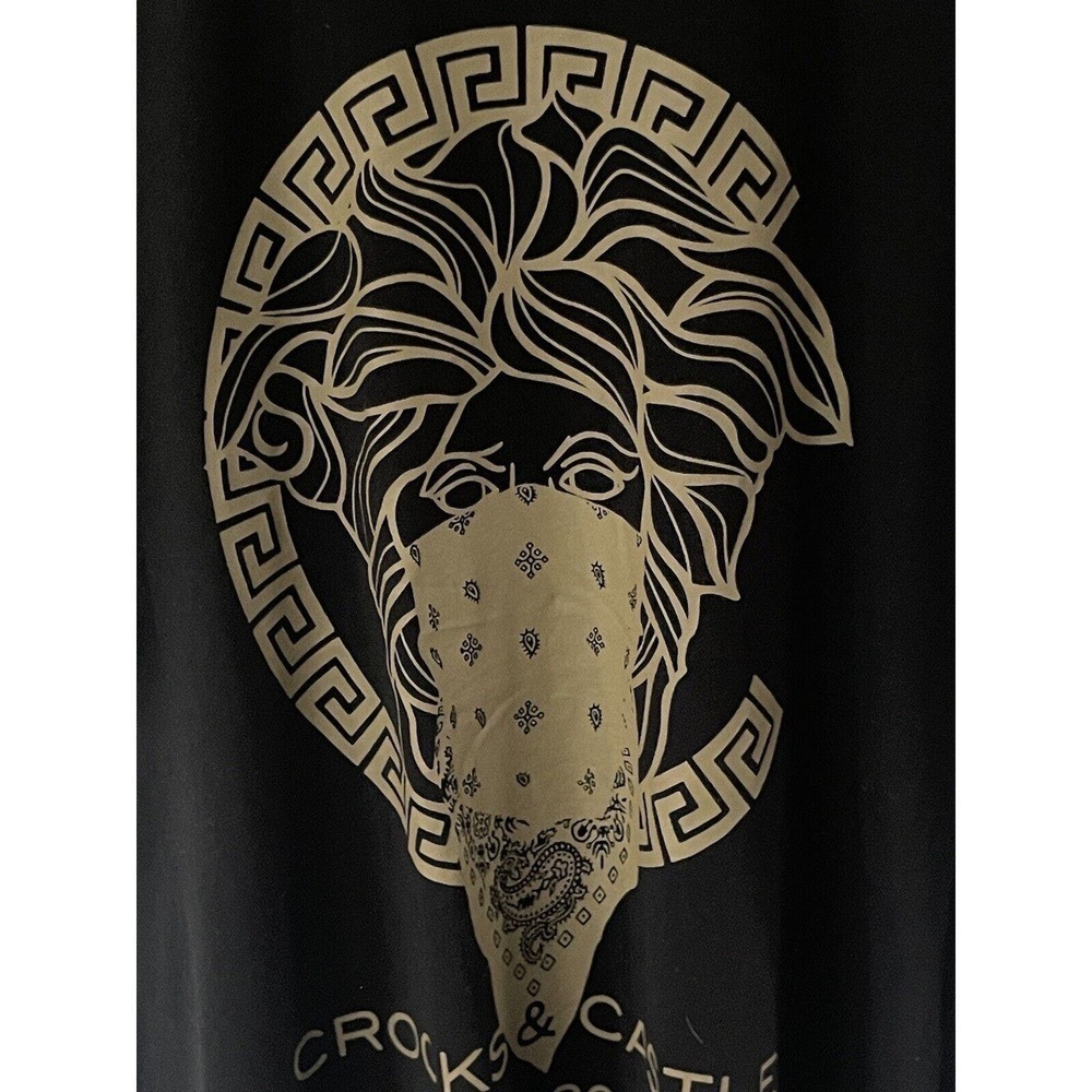 Crooks & Castles Men's Greco Bandusa Tee T-Shirt Size M Black Gold Metallic - Picture 2 of 10